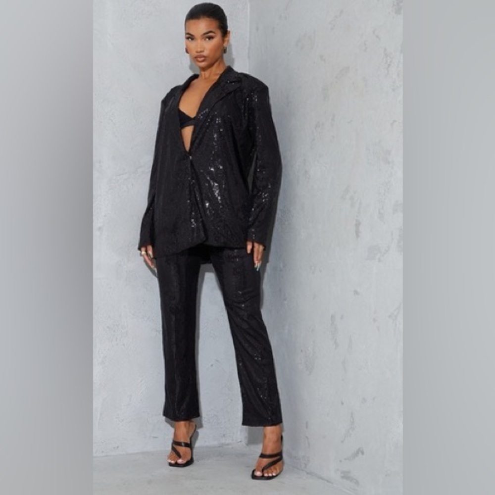 PRETTYLITTLETHING Black Sequin Oversized Blazer